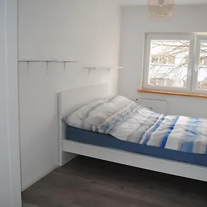 apartament-bukovska.poznan-hotels.com/