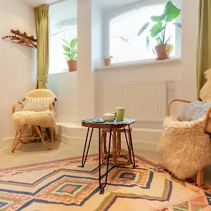 Homestay Weesper Studio's